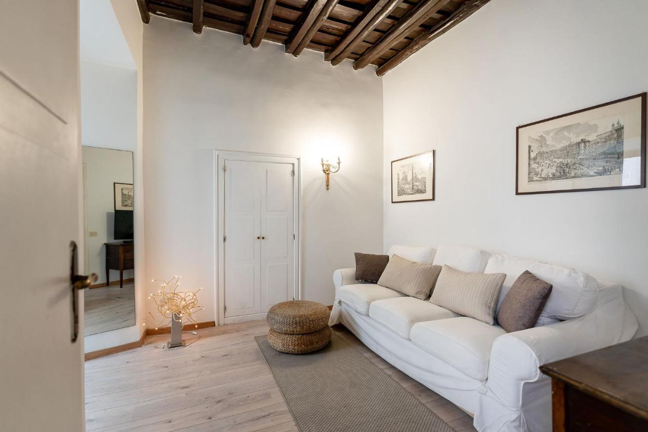 Prince'S Suite - Budget Rooms & Apt Piazza Del Popolo Rome Buitenkant foto