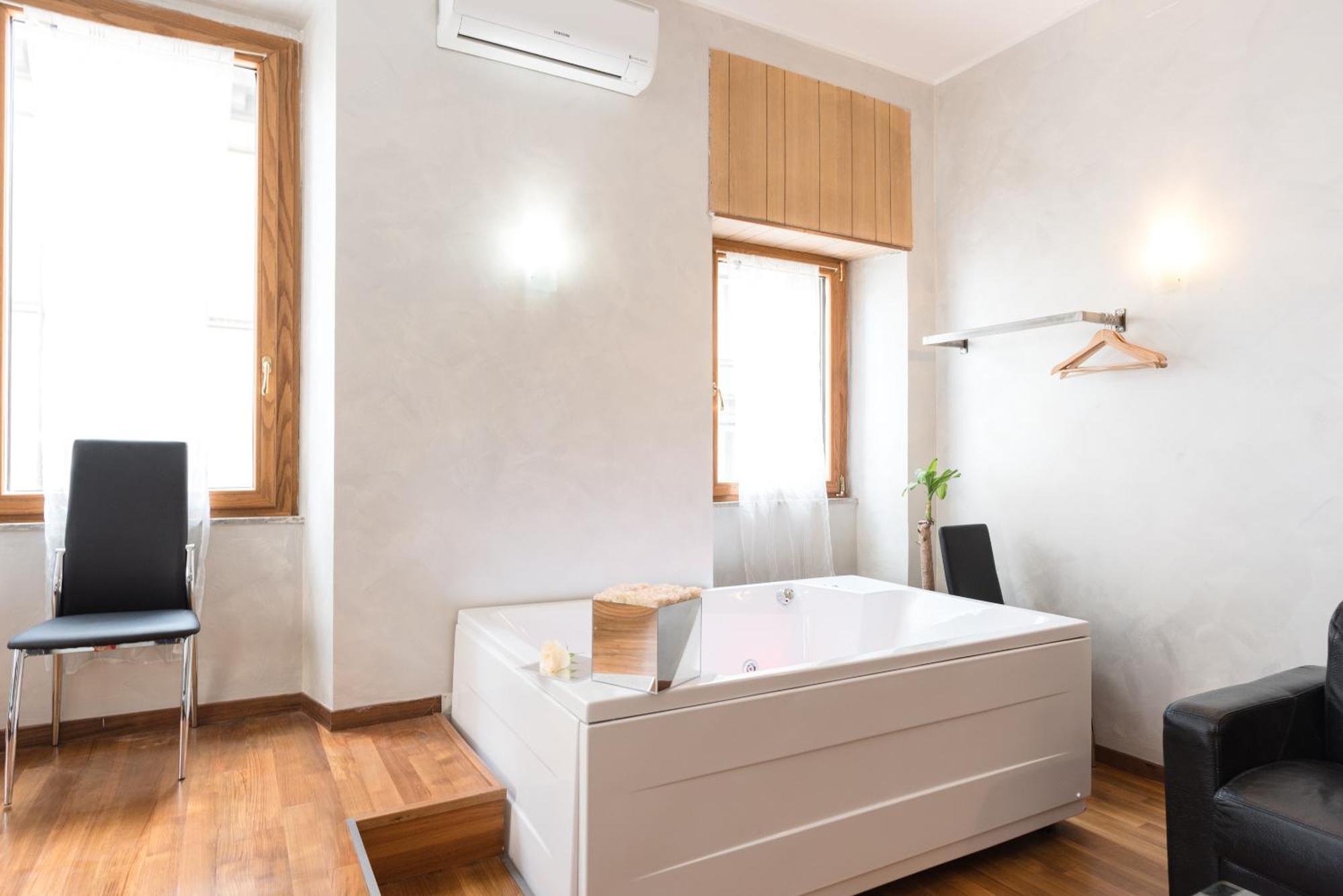 Prince'S Suite - Budget Rooms & Apt Piazza Del Popolo Rome Buitenkant foto