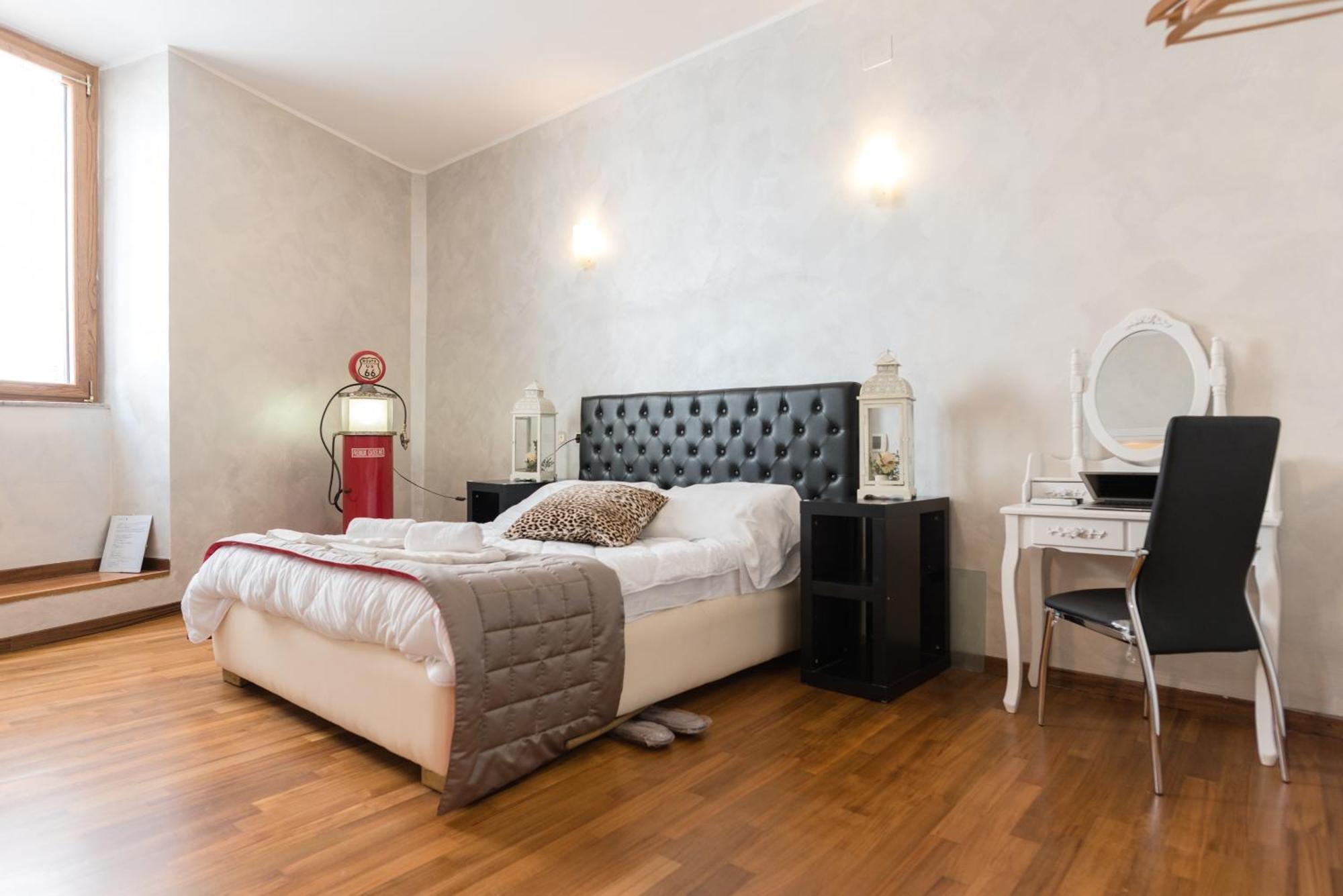 Prince'S Suite - Budget Rooms & Apt Piazza Del Popolo Rome Buitenkant foto